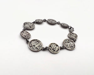 Ornamental bracelet