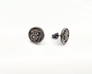 Ornamental studs