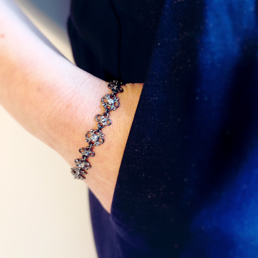 Zirconium floral bracelet
