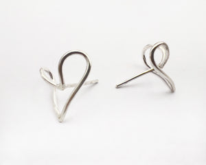 Heart wire earrings