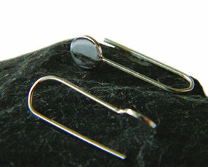 Circle dangling earrings