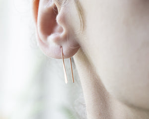 U dangling earrings