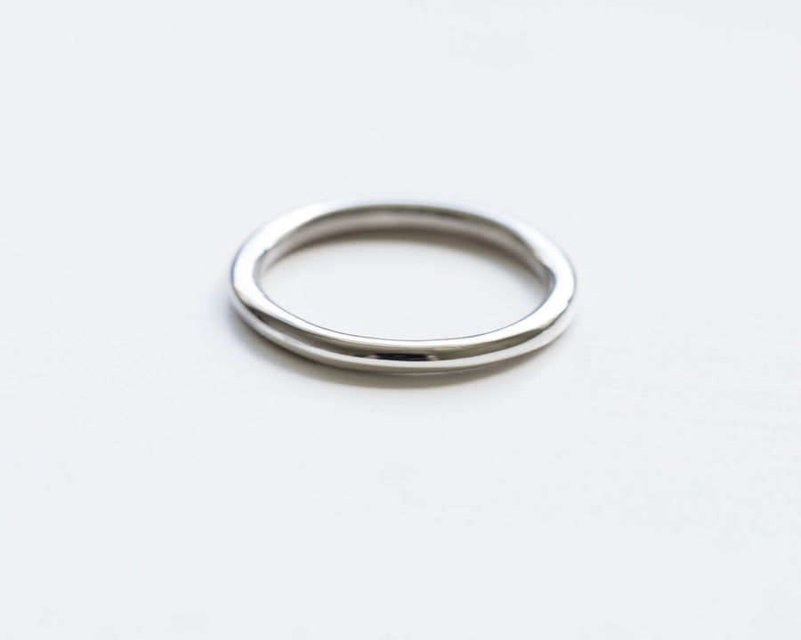 Simple silver ring