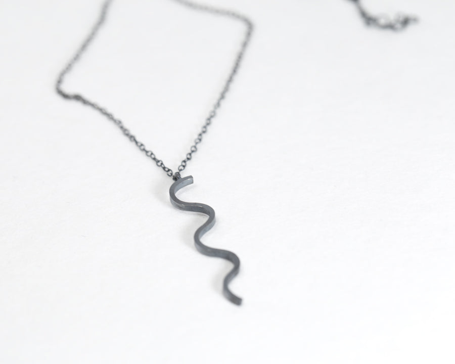 Squiggle necklace